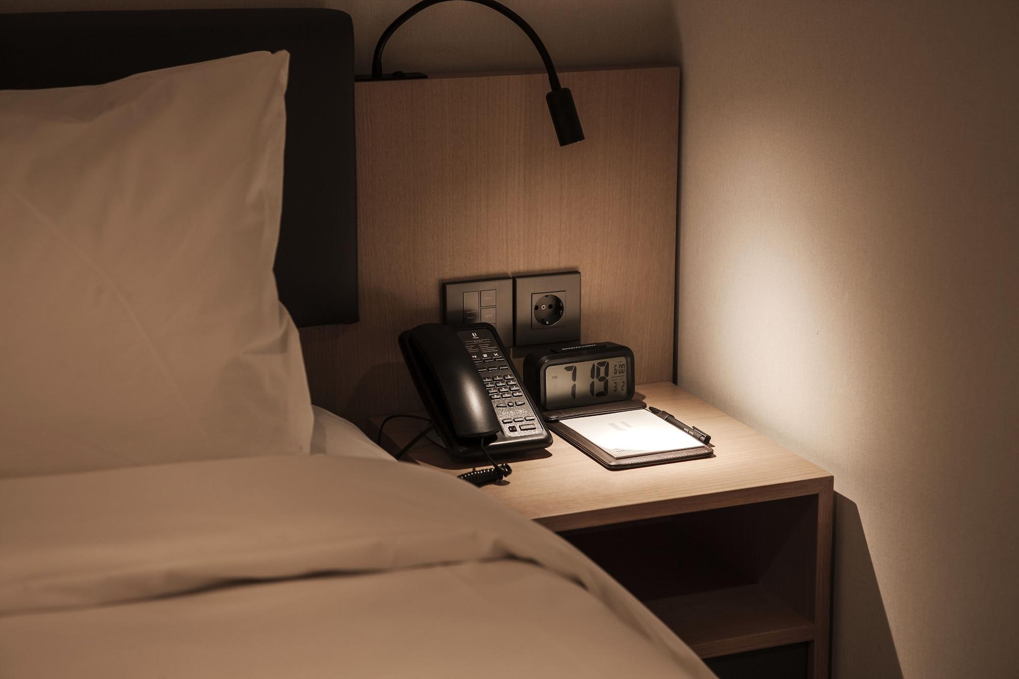 Hotel Uri& Сеул Экстерьер фото