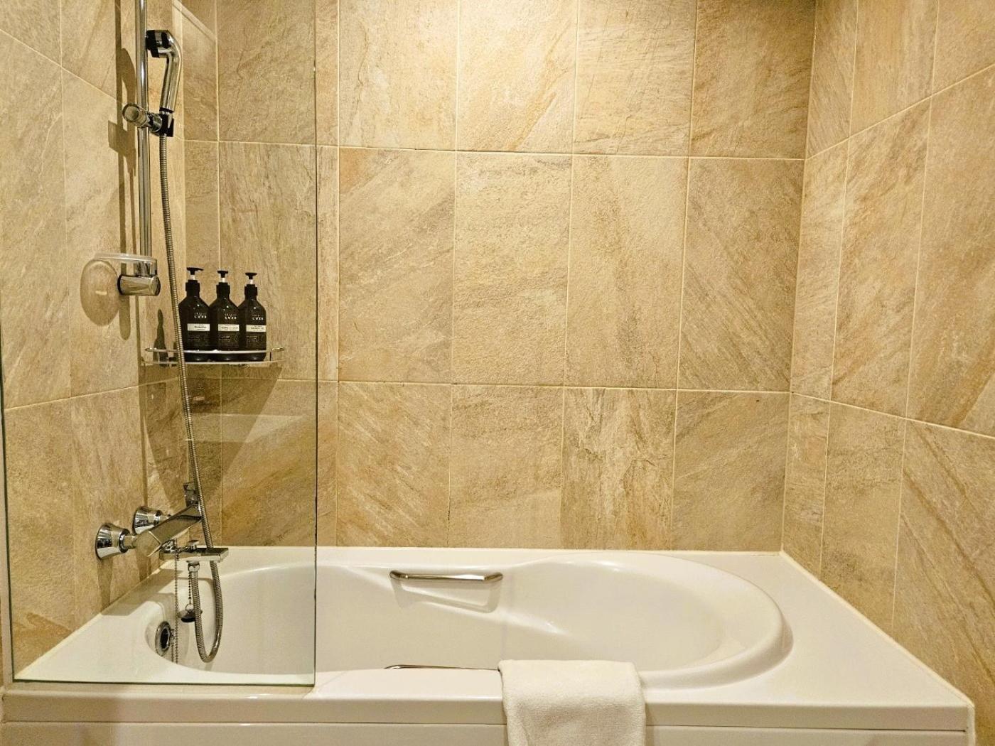 Hotel Uri& Сеул Экстерьер фото