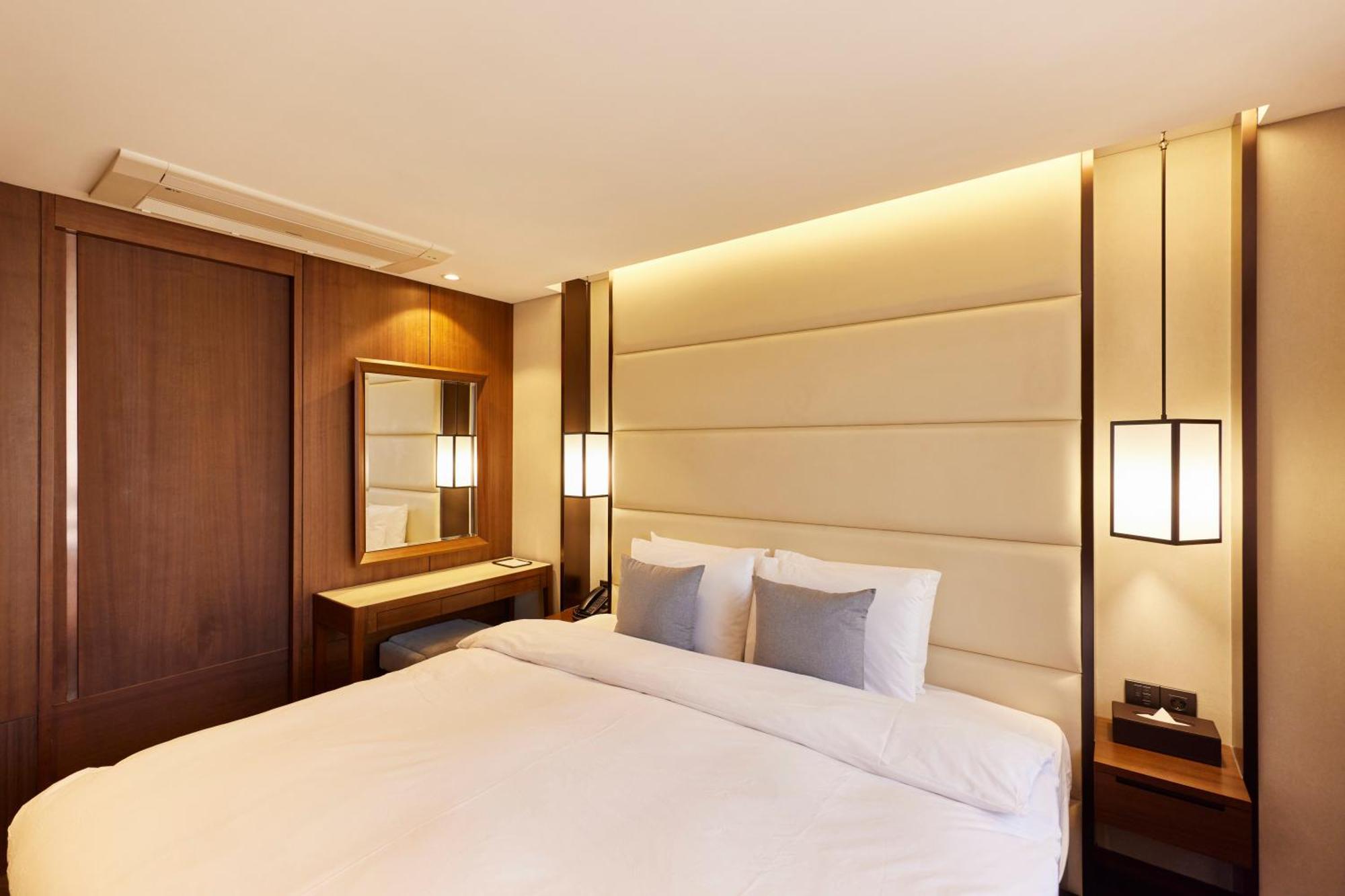 Hotel Uri& Сеул Экстерьер фото